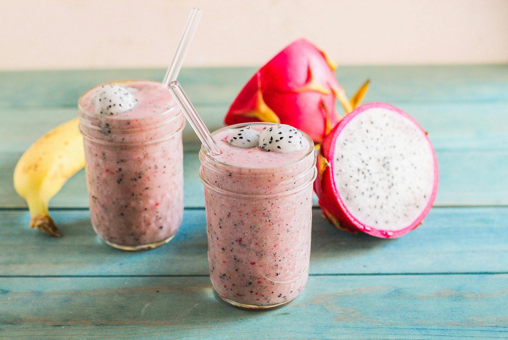1-2-3 Tart Dragon Fruit Smoothie