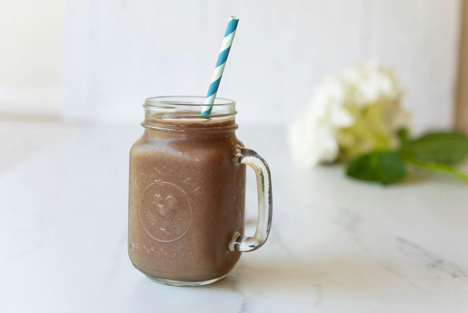 Avocado Berry Heart Smoothie