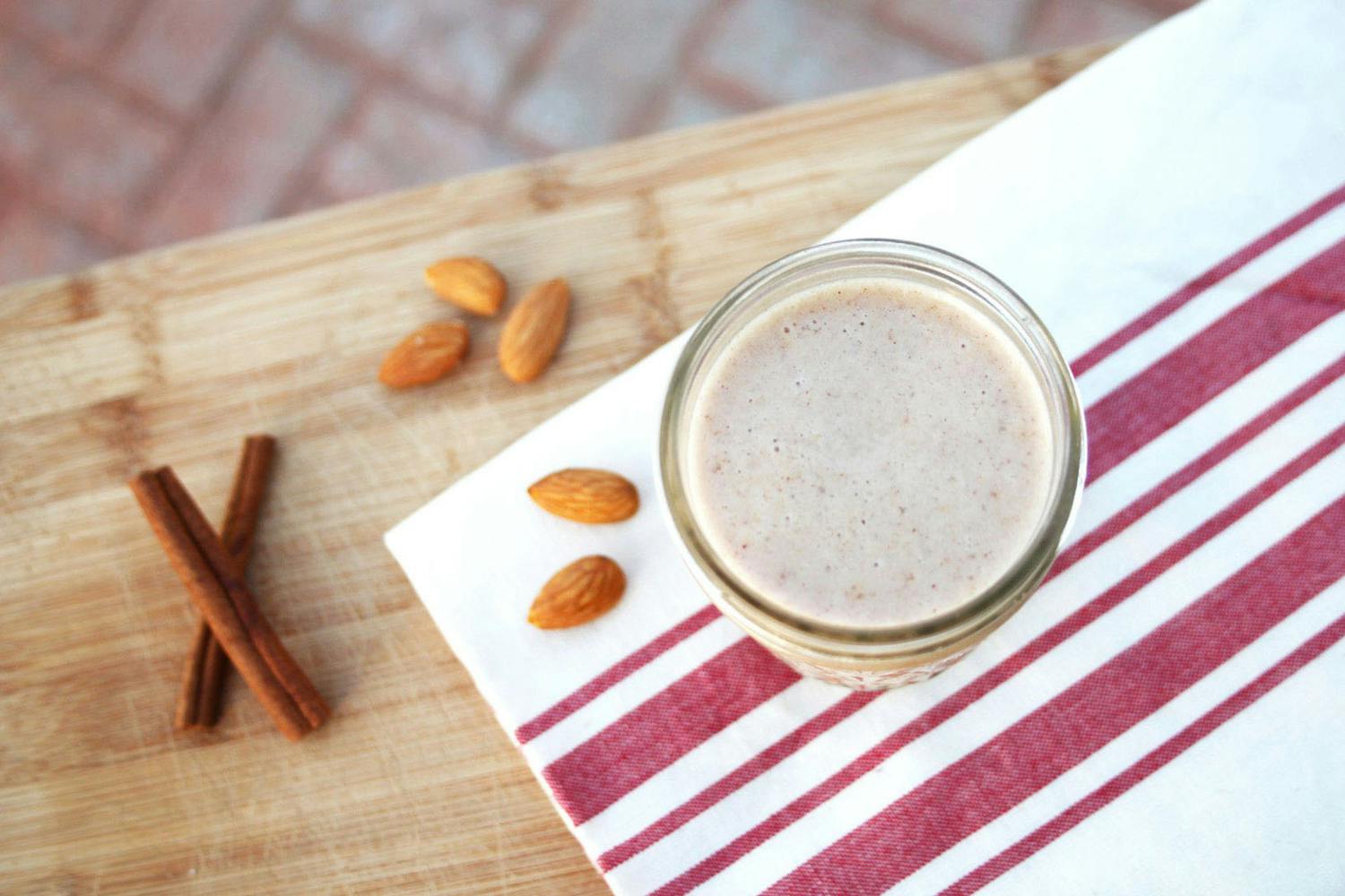 Banana Almond Spice Smoothie