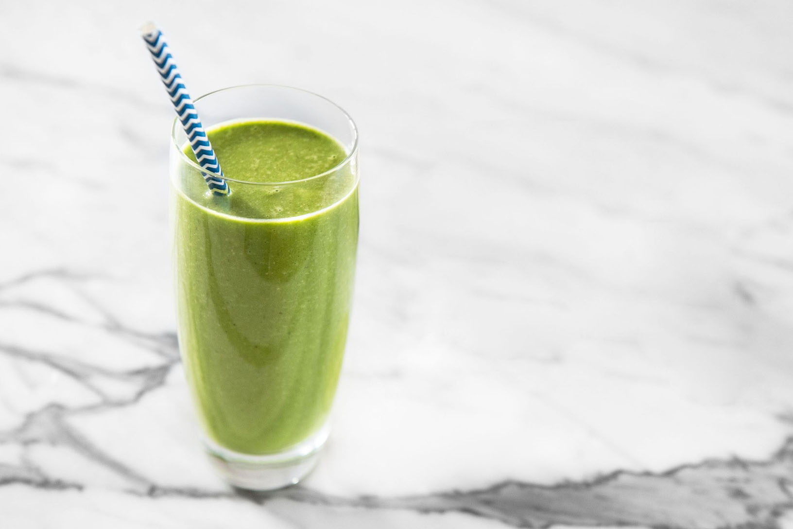 Green Breakfast Smoothie - Recipe - nutribullet