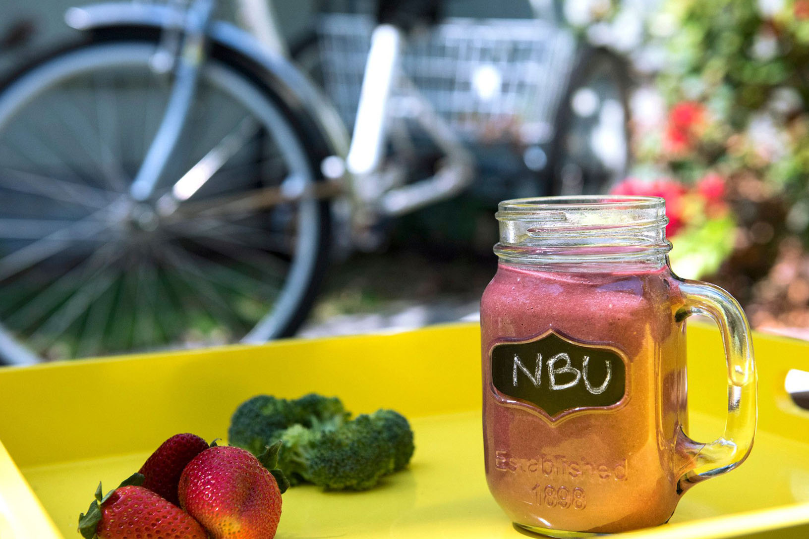 Strawberry Madness - Recipe - nutribullet