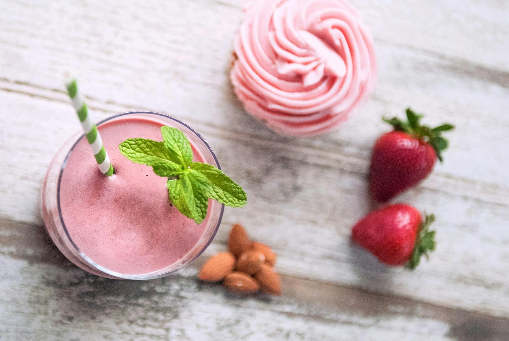 Strawberry Almond Dessert Smoothie