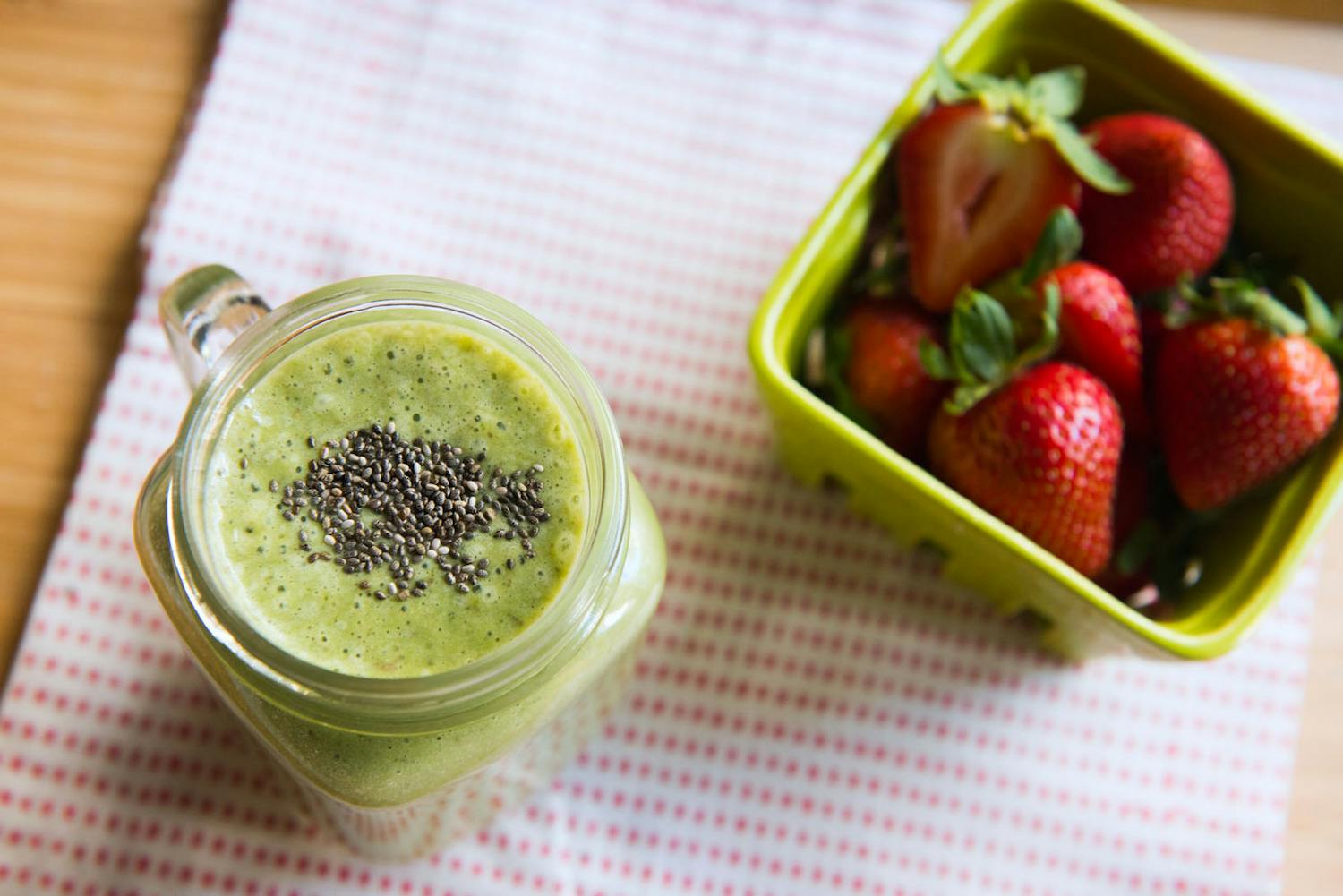 Strawberry Chia Summer Smoothie