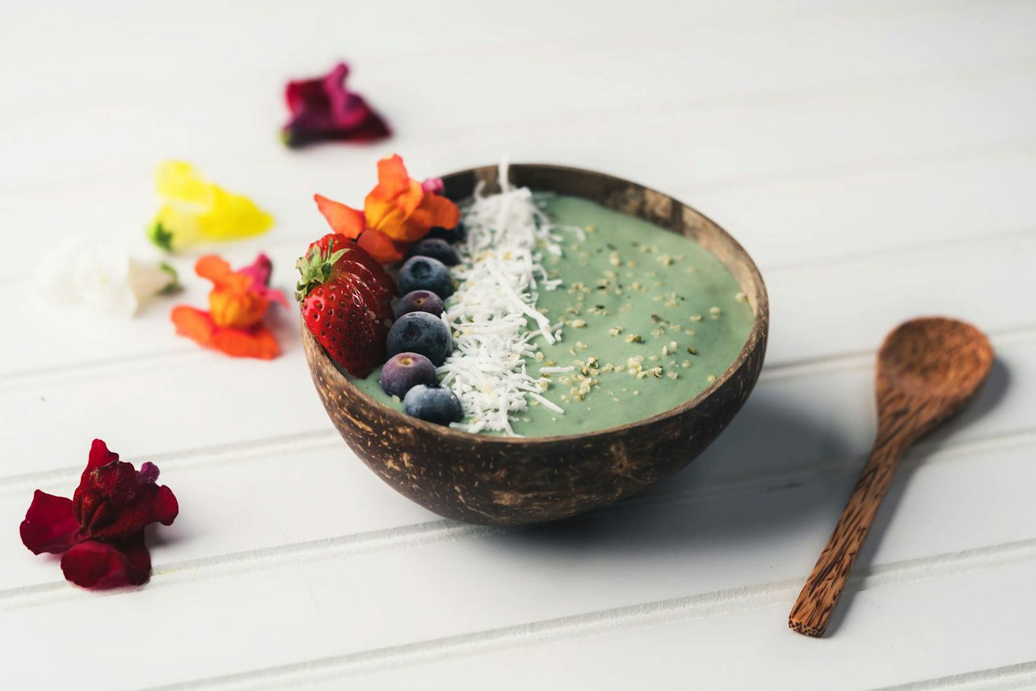 Azure Coconut Smoothie Bowl