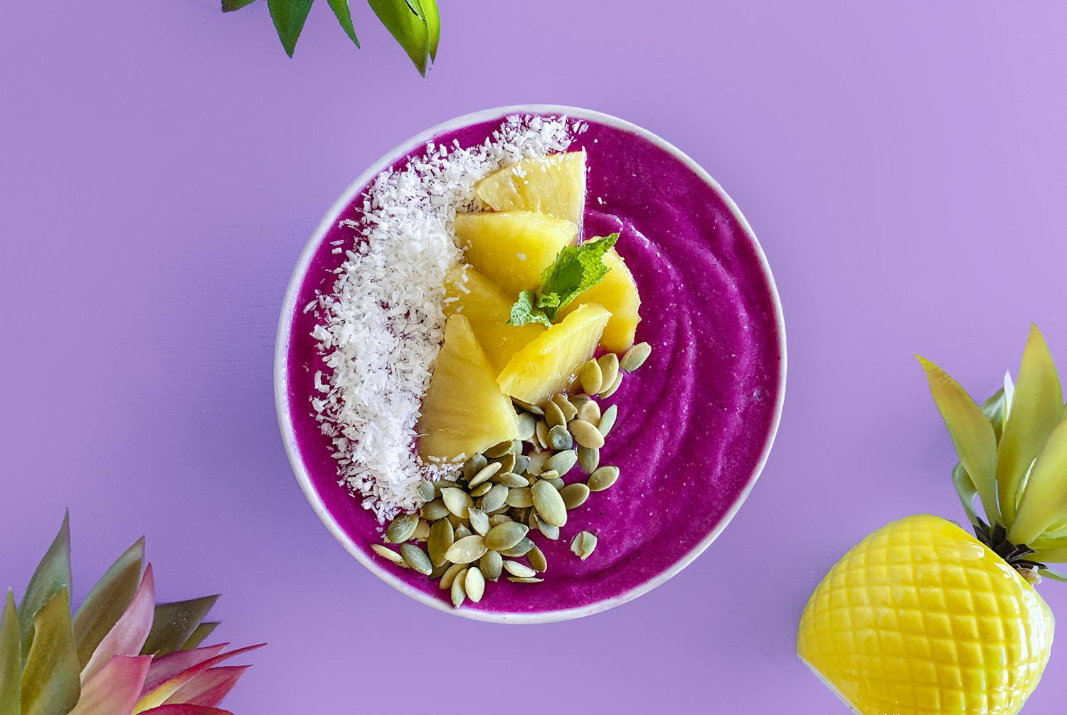 Pitaya Pineapple Smoothie Bowl