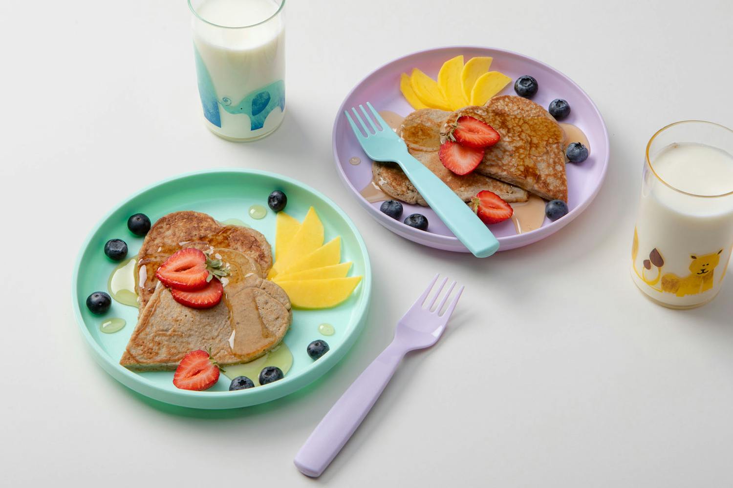 4-Ingredient Banana Pancakes