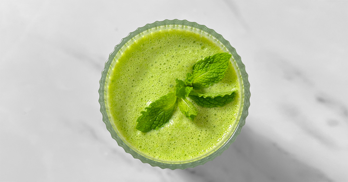 Green Strawberry Smoothie - Recipe - nutribullet