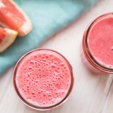 Tangy Pink Lemonade Smoothie